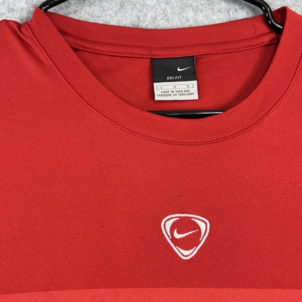 Nike Dri-FIT Shirt Mens Large Red Athletic Training Tee Short Sleeve Swoosh
